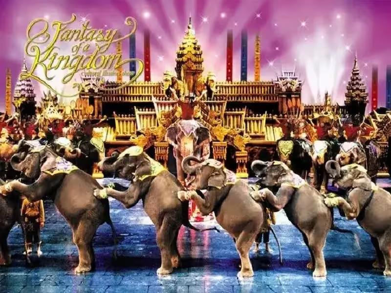 The impressive Grand Palace facade and entrance to the Phuket FantaSea theme park