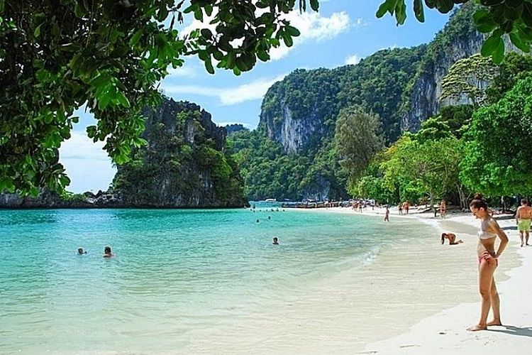 James Bond Island tours