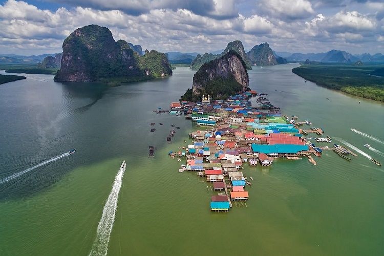 James Bond Island tours